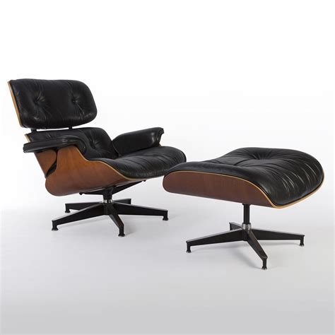 herman miller eames chair original.